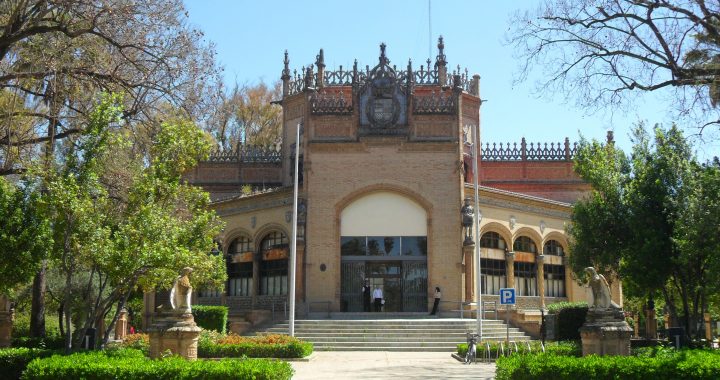 Centro de Exposiciones e Investigación Aníbal González